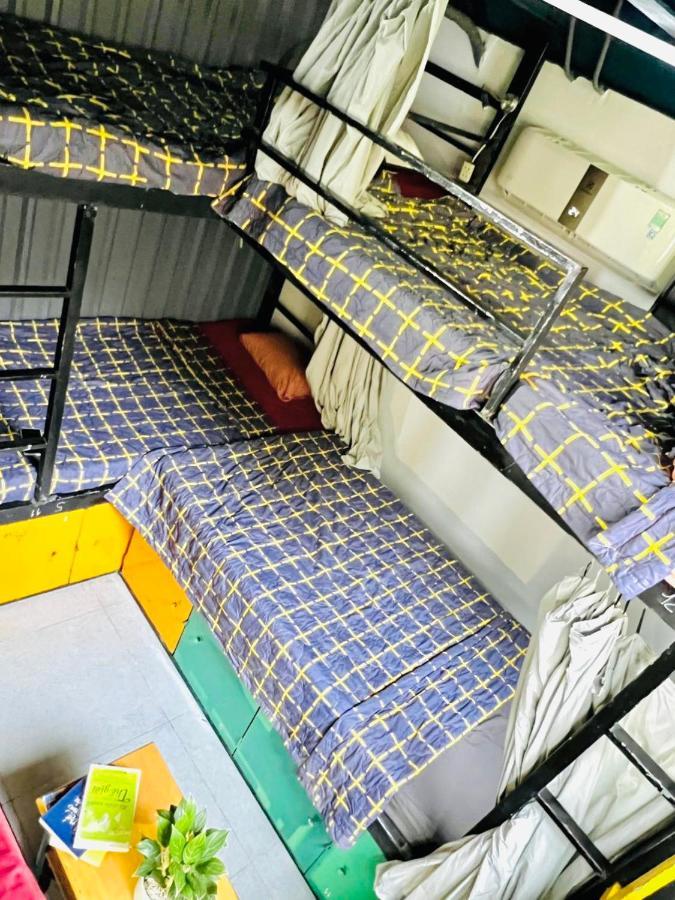 Hotel Container