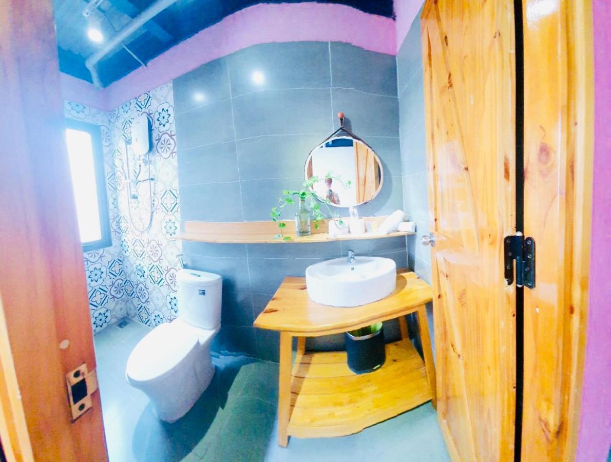 Container Hotel