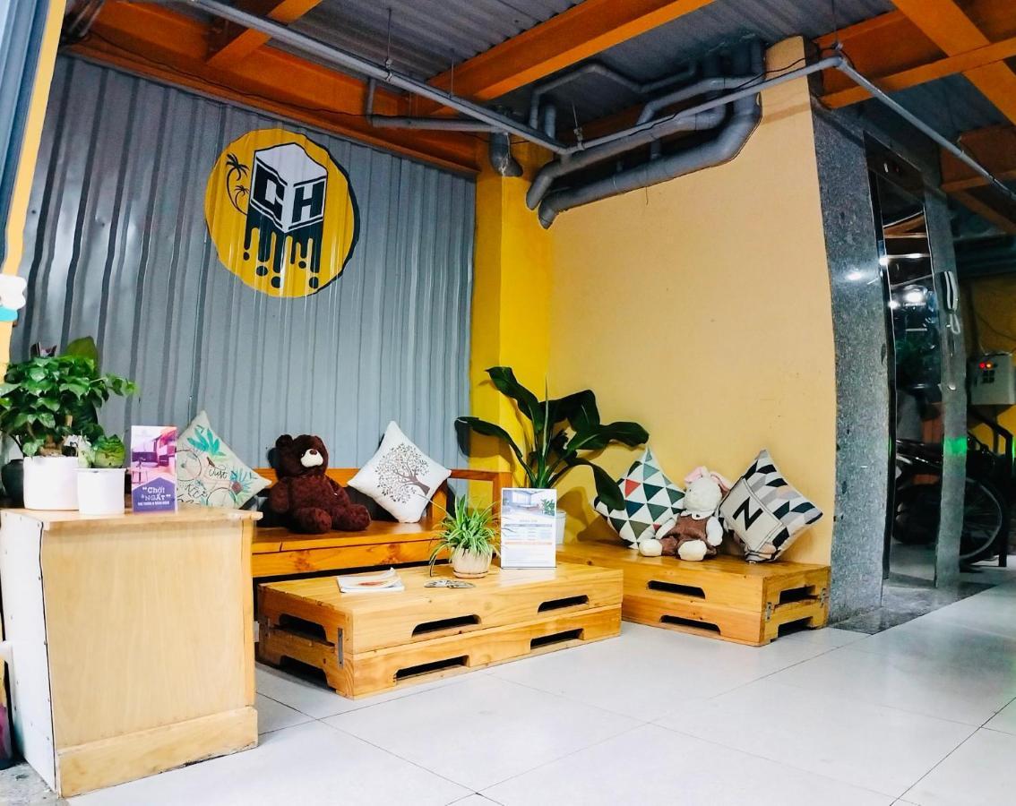Hotel Container